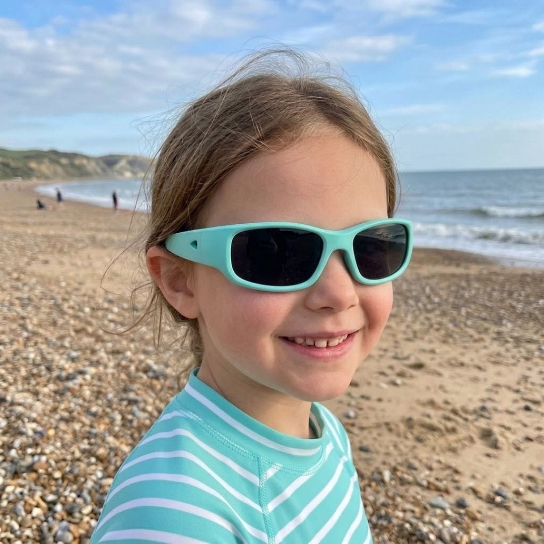 Aqua Kids Sunglasses with Polarised Lens, Classic Fit, Ages 6+, image 2.