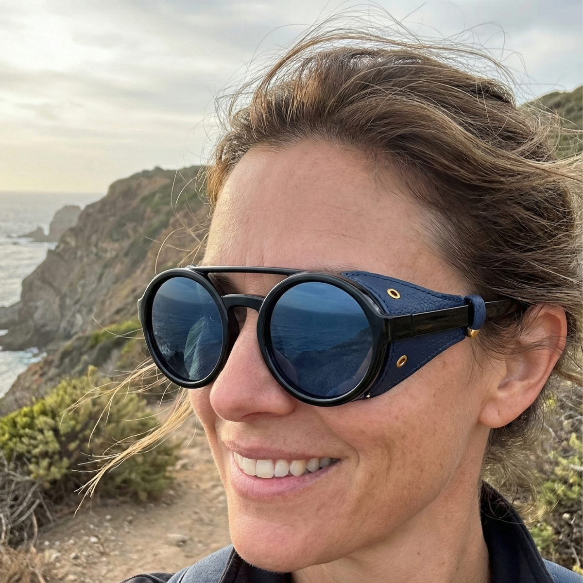 Explorer | Black & Navy | Standard Lens